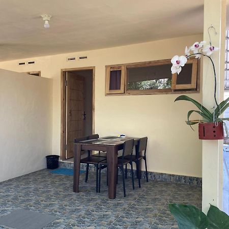 Rumah Kawan Senaru House Of Friend Kültér fotó
