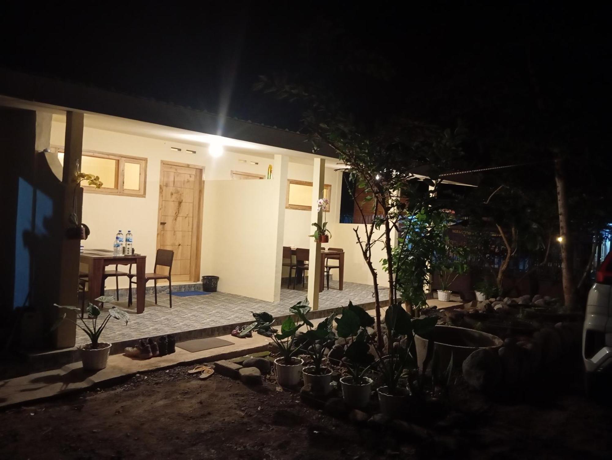 Rumah Kawan Senaru House Of Friend Kültér fotó